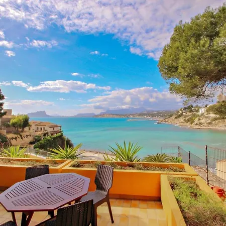 El Portet - Beachfront With Private Pool In Villa Moraira
