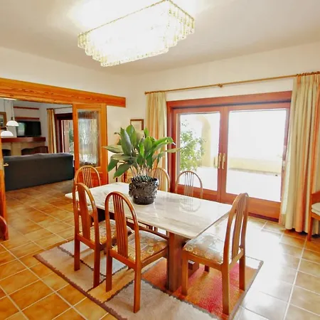 El Portet - Beachfront With Private Pool In Moraira