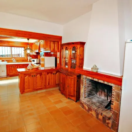 Villa El Portet - Beachfront With Private Pool In *