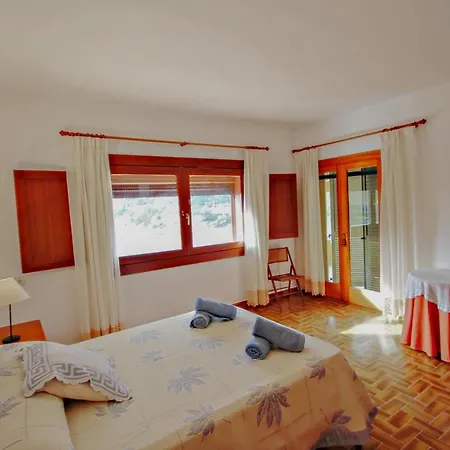 El Portet - Beachfront With Private Pool In